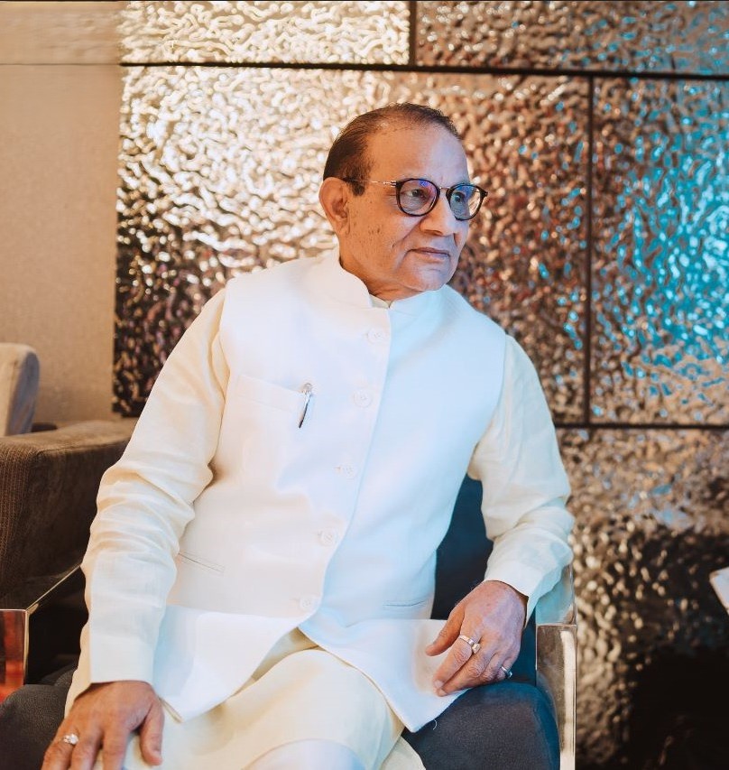 Shri Khyalilal Tater — Founder & Chairman