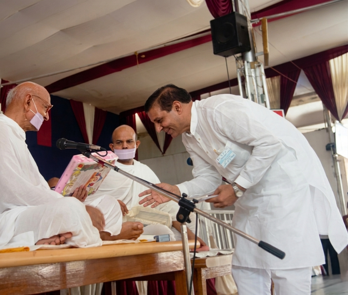 Honoured as "Sashan Sevak" — Shri Khyalilal Tater
